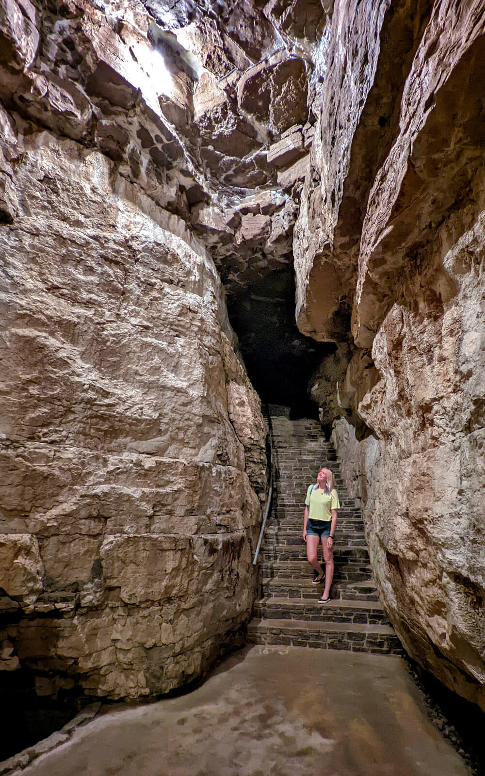 Lindsay Inside the Tyendinaga Caverns :: I've Been Bit! Travel Blog