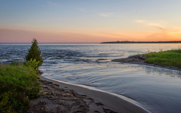 Sunset Over One Section of Providence Bay Beach on Manitoulin Island :: I've Been Bit! Travel Blog