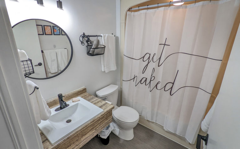 Bathroom in the Matcha Room at Hotel 52 :: I've Been Bit! Travel Blog