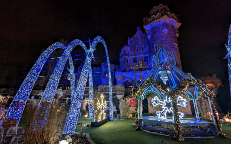 Holiday Lights at Casa Loma in Toronto :: I've Been Bit! Travel Blog