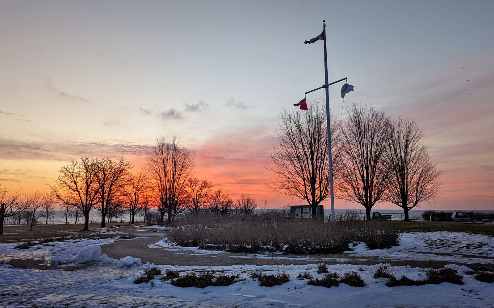 Sunrise Over Veterans Point Gardens in Ajax :: I've Been Bit! Travel Blog