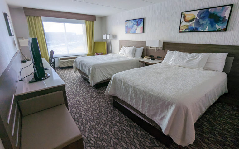 Queen Room at the Hilton Garden Inn Toronto/Ajax Hotel :: I've Been Bit! Travel Blog