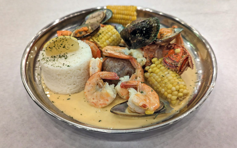 Small Lobster Seafood Boil at the Sea Salt Seafood Cafe :: I've Been Bit! Travel Blog
