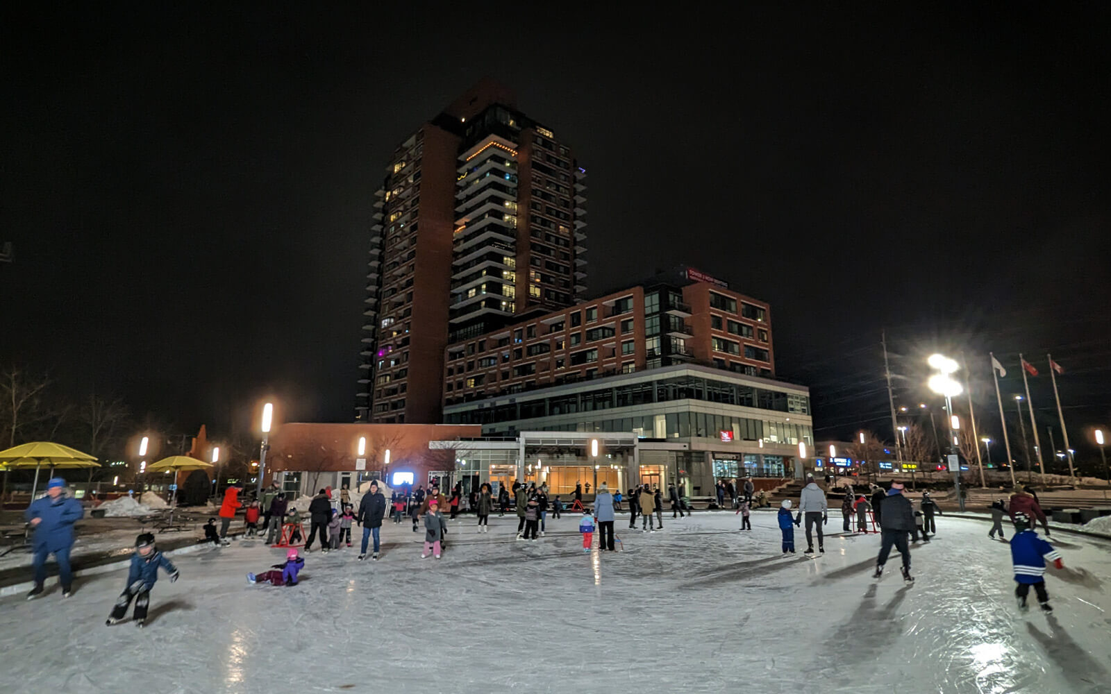 Group of Kids Skating at Pat Bayly Square in Ajax :: I've Been Bit! Travel Blog