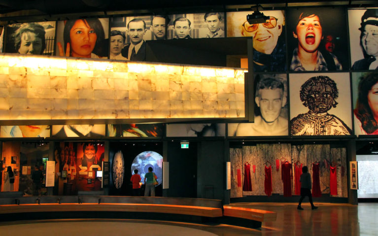 Inside the Canadian Museum for Human Rights :: I've Been Bit! Travel Blog