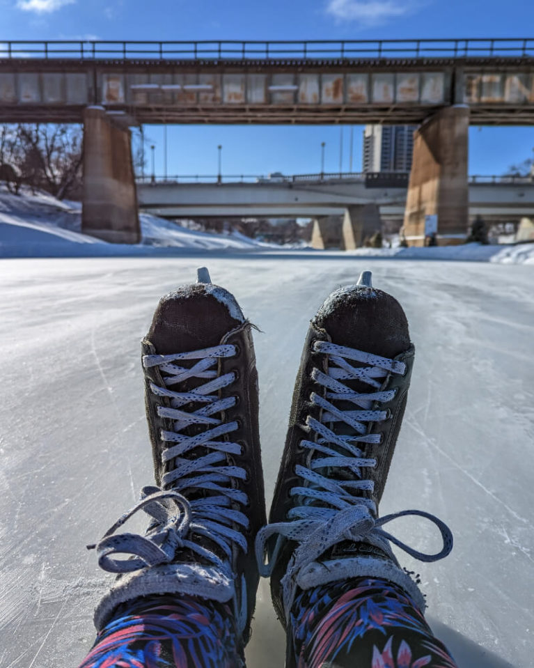 Skates Infront of a Bridge Along the Nestaweya River Trail in Winnipeg :: I've Been Bit! Travel Blog