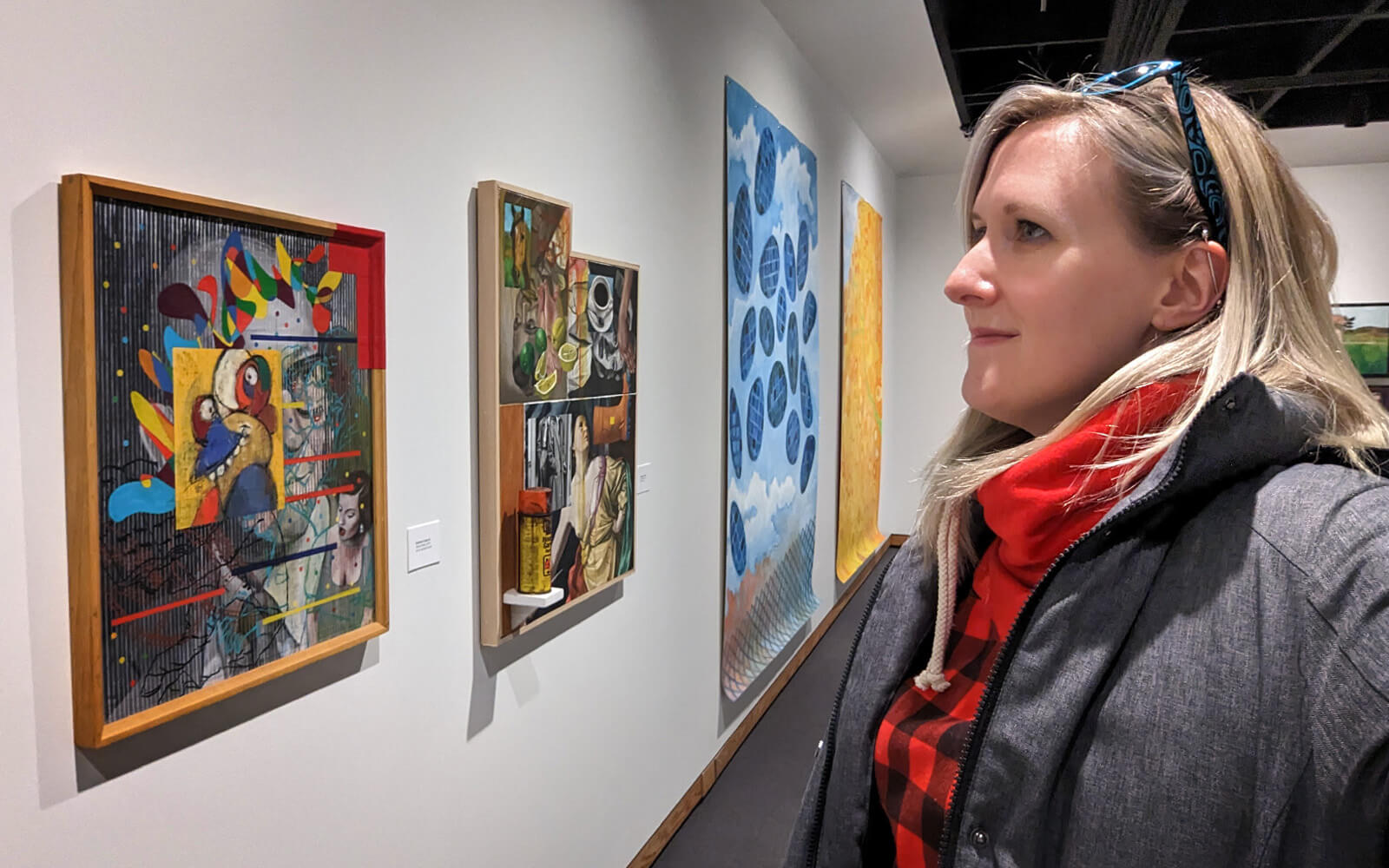 Lindsay at the McMaster Museum of Art :: I've Been Bit! Travel Blog