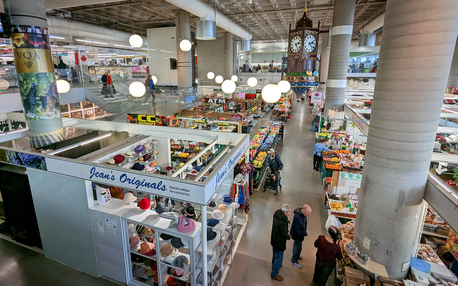 Vendors at the Hamilton Farmers' Market :: I've Been Bit! Travel Blog
