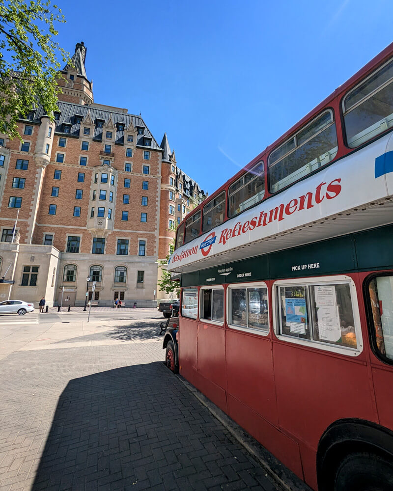 Bus Stop Refreshments and the Bessborough Hotel in Saskatoon :: I've Been Bit! Travel Blog