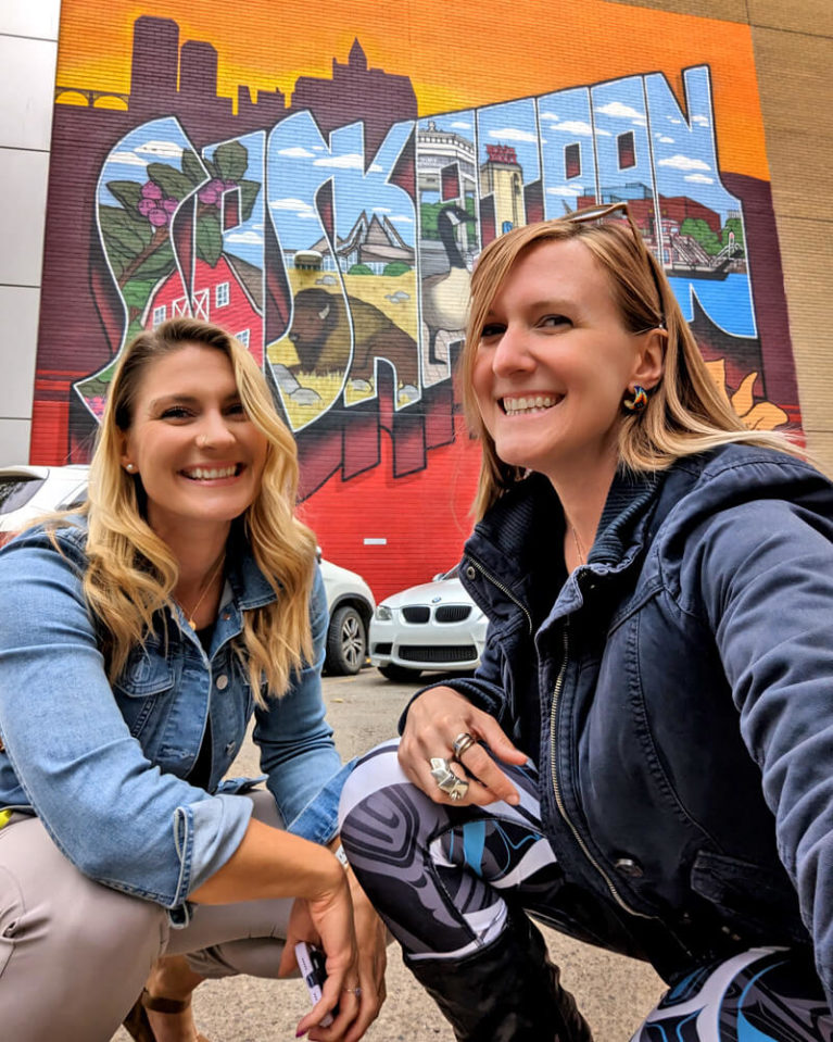 Selfie in Front of the Saskatoon Mural :: I've Been Bit! Travel Blog