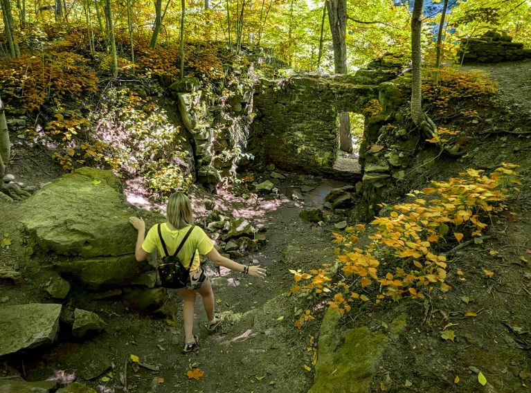Woolen Mill Ruins Along the Trails at the Balls Falls Conservation Area :: I've Been Bit! Travel Blog