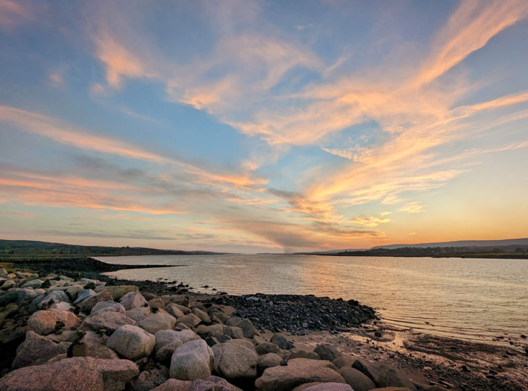 Sunset From The Shores of Annapolis Royal in Nova Scotia :: I've Been Bit! Travel Blog
