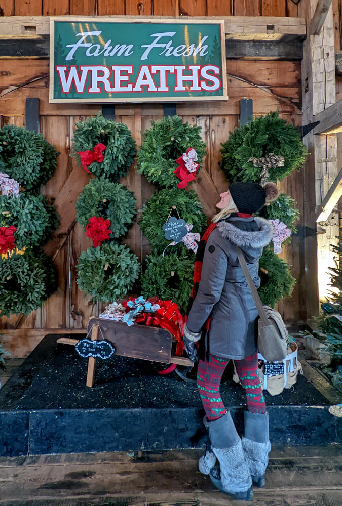 Lindsay Looking at the Wreaths at the Elliott Tree Farm :: I've Been Bit! Travel Blog