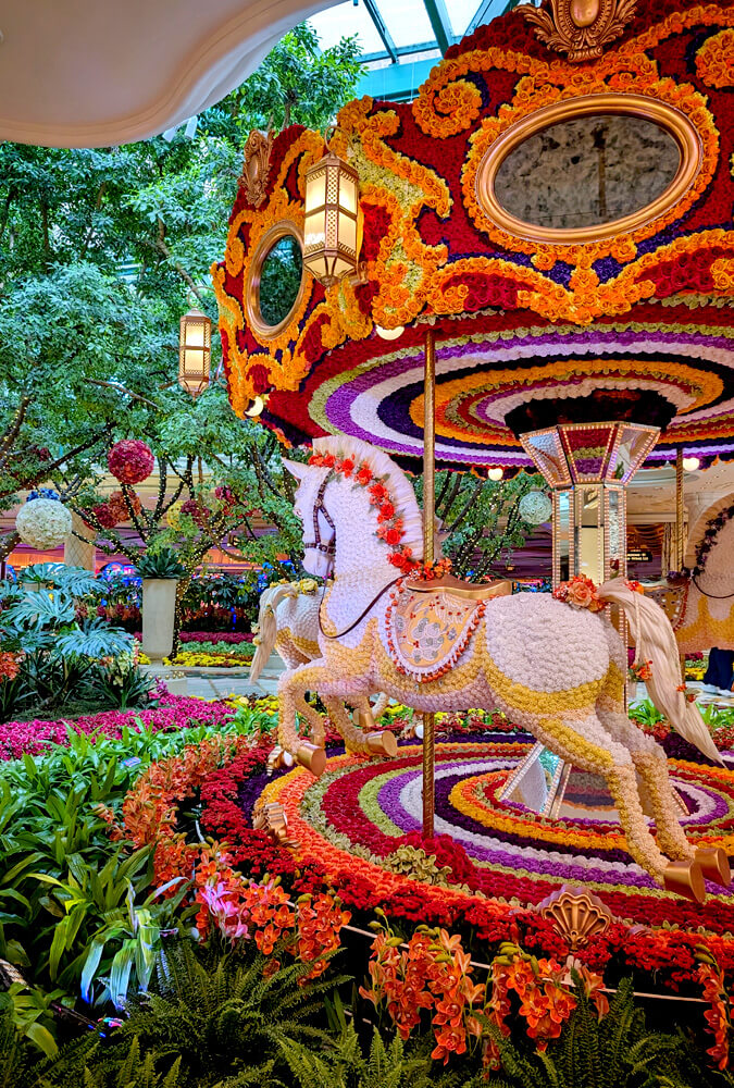 Carousel Made of Flowers in the Palazzo Shops in Las Vegas :: I've Been Bit! Travel Blog