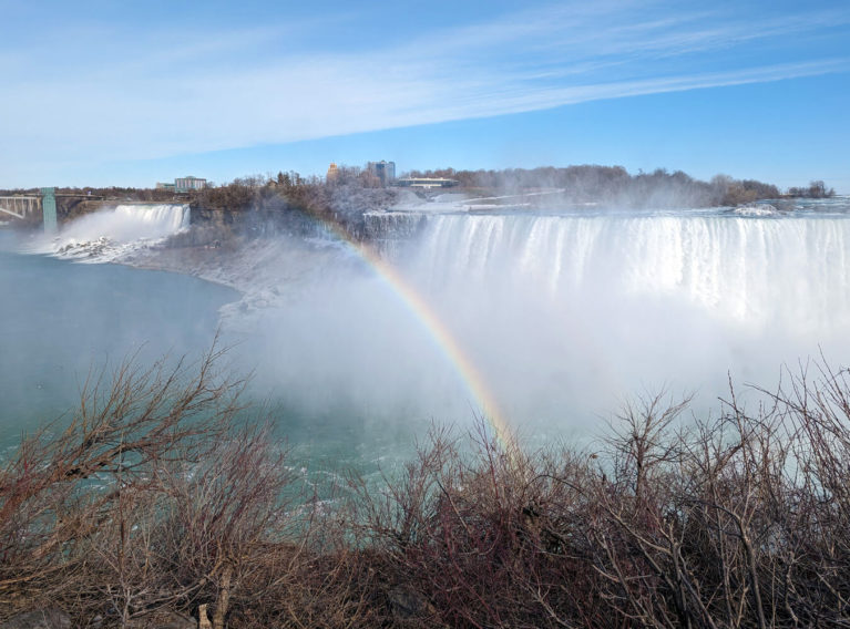 Rainbow Over the Falls in Niagara :: I've Been Bit! Travel Blog