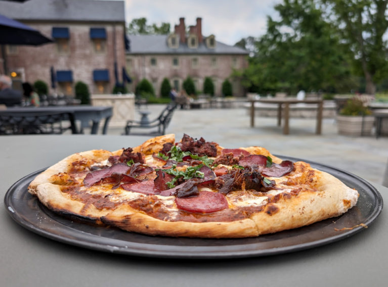 Artisan Italian Pizza at The Social Terrace in the Williamsburg Inn :: I've Been Bit! Travel Blog