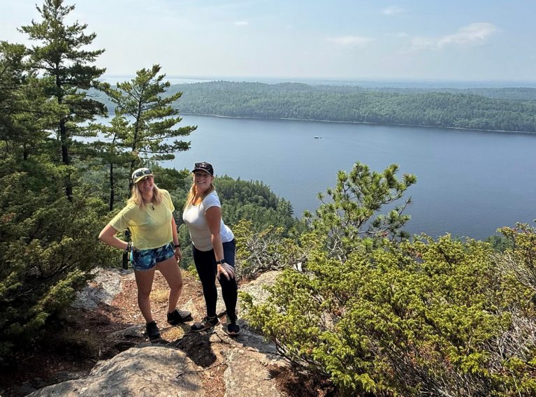Lindz and Kat at One of the Lookouts Along the Oiseau Rock Trail :: I've Been Bit! Travel Blog
